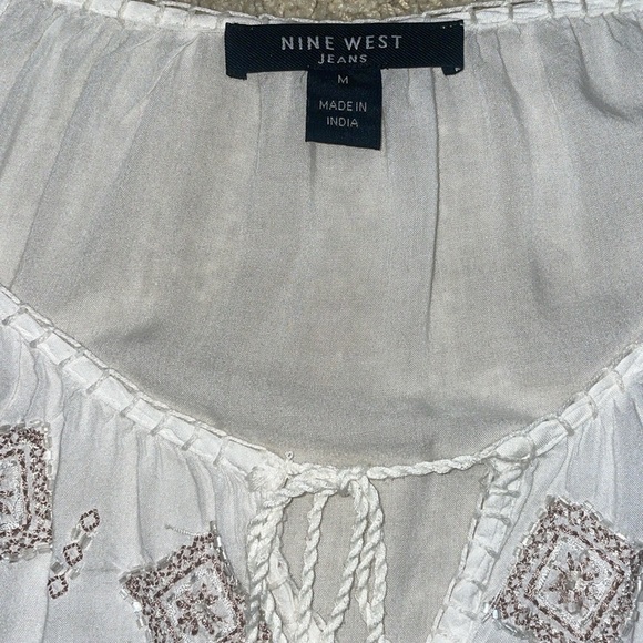 Nine West Jeans Breezy Embellishments Dress/Top Size Medium - Picture 6 of 6